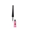 Eyeliner longue tenue pour un tracé précis et regard intense